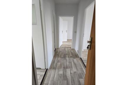 Neu renovierte 3- Zimmer Wohnung in ruhiger Lage - Stavenhagen