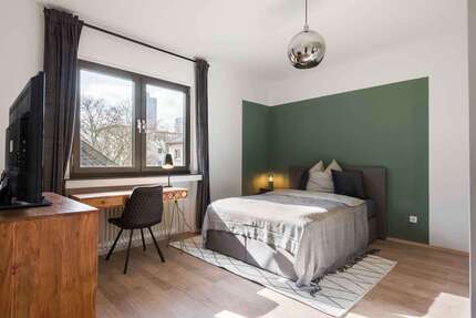 WG-Zimmer in Frankfurt am Main 645,00 € 16 m²