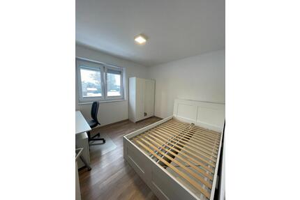 WG Zimmer in Oldenburg - 500,00&nbsp;EUR Kaltmiete, ca.&nbsp; 16,00&nbsp;m&sup2; in Oldenburg (PLZ: 26131) Eversten