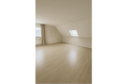 4-Zimmer Wohnung mitten in Haiger