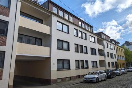 Renovierte 2-Zimmer Wohnung in ruhiger und zentraler Lage - Bremerhaven
