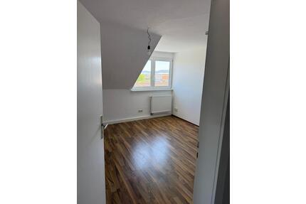3-Zimmer Wohnung in Cham - 550,00&nbsp;EUR Kaltmiete, ca.&nbsp; 60,00&nbsp;m&sup2; in Cham (PLZ: 93413)