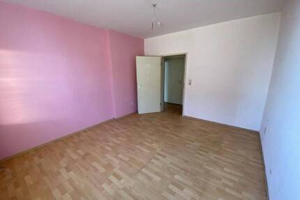 Super geschnittene, helle 2 Zimmer Wohnung in Neustadt bei Coburg