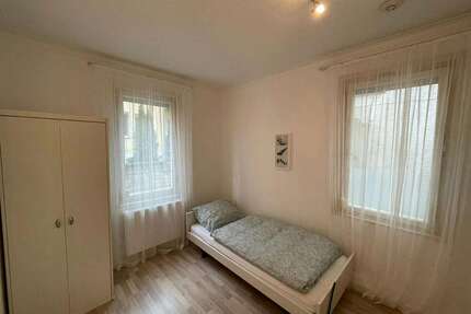 WG-Zimmer in Stuttgart 497,00 € 14 m²