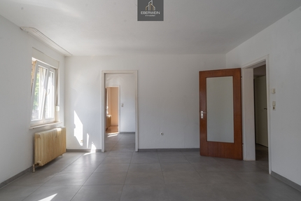 3-Zimmer Ortsmitte - 921,00&nbsp;EUR Kaltmiete, ca.&nbsp; 76,75&nbsp;m&sup2;&nbsp;Wohnfl&auml;che in Winterbach (PLZ: 73650)