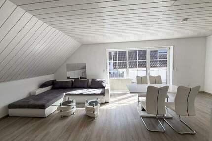 Möblierte 3,5 Zimmer Wohnung in Bann!