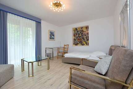 Wohnen auf Zeit in Böblingen 670,00 €