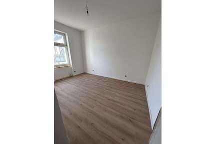 Wohnung zum Mieten in Frankfurt am Main 650,00 € 14.4 m²