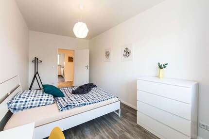 WG-Zimmer in Berlin 590,00 € 14 m²