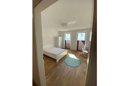 WG-Zimmer in Berlin 670,00 € 14.15 m²