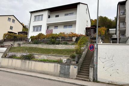 Dachgeschosswohnung zu Vermieten als WG 3 Zimmer - Gaimersheim