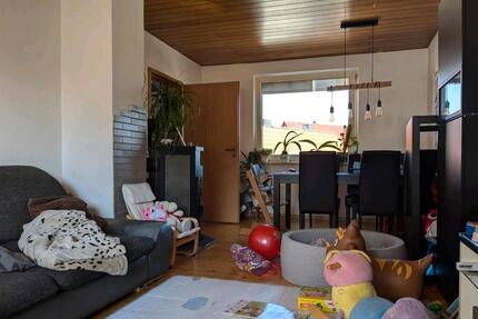 3 Zimmer Maisonette Wohnung - 1.100,00&nbsp;EUR Kaltmiete, ca.&nbsp; 110,00&nbsp;m&sup2; in Langenselbold (PLZ: 63505)