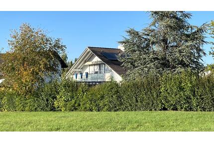 Schöne 3-Zimmer Wohnung, Balkon, EBK, Kellerraum, Stellplatz - Horb am Neckar