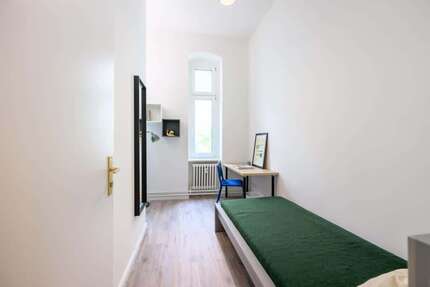 WG-Zimmer in Berlin 690,00 € 8 m²