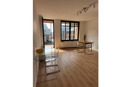 Helle 2 Zimmer Wohnung möbliert Zentrale Lage am Hbf - Augsburg