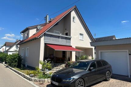 3 Zimmer Wohnung in Wemding - 1.100,00&nbsp;EUR Kaltmiete, ca.&nbsp; 100,00&nbsp;m&sup2; in Schrobenhausen (PLZ: 86529)