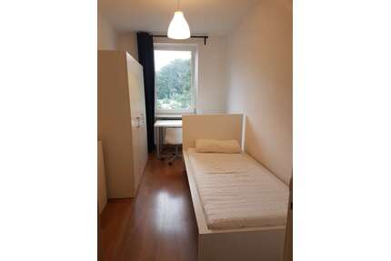 WG-Zimmer in Hamburg 690,00 € 10 m²