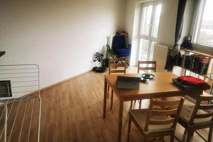 Attraktive 2-Zimmer Wohnung im 4. OG mit Balkon in Kiel-Ostufer