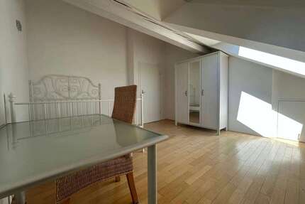 WG-Zimmer in München 830,00 € 16 m²