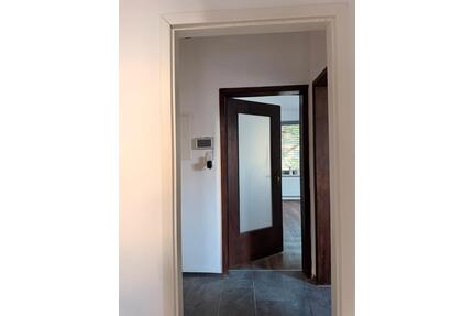 Schöne 3 Zimmer Wohnung in FFM Preungesheim - Frankfurt am Main Nord-Ost