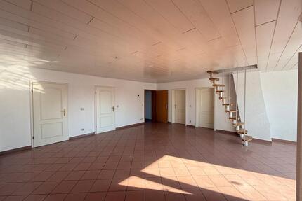 Große Helle 5-Zimmer Wohnung⭕️Stadtgebiet KA-Hagsfeld - Karlsruhe