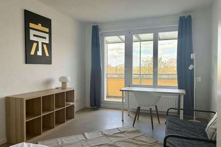 WG-Zimmer in Berlin 649,00 € 18 m²