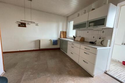 Helle Wohnung 75 m2 1.OG 2 Zimmer KDB + Winterbalkon - Wuppertal Gemarkung Langerfeld