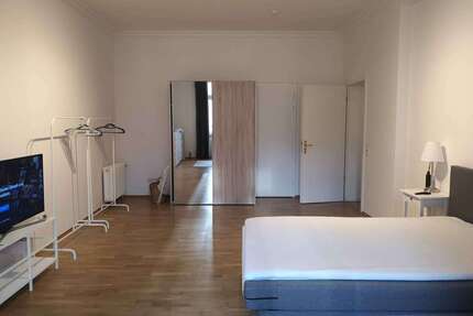 WG-Zimmer in Frankfurt am Main 715,00 € 32 m²