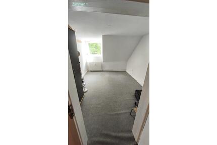 Einfache 3 Zimmer Wohnung frei WG geeignet - Lemgo