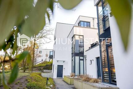 4 Zimmer Maisonette Wohnung - 2.700,00&nbsp;EUR Kaltmiete, ca.&nbsp; 215,00&nbsp;m&sup2; in Hamburg (PLZ: 21075) Harburg