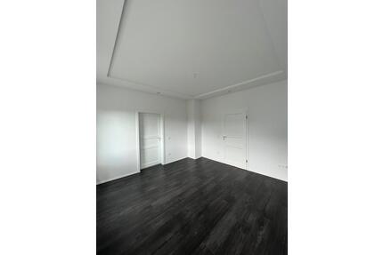 2 ZIMMER WOHNUNG ZU VERMIETEN IN BERGNEUSTADTWIEDENEST 62m2