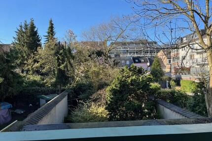 ruhige 2-Zimmer Wohnung mit wunderschönem Balkon in Krefeld