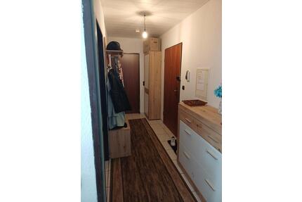 Helle 2 Zimmer Wohnung mit Balkon zu Vermieten - Seelze