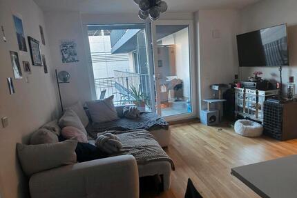 Schöne 3 Zimmer Wohnung mit 74qm zentral gelegen in Fürth