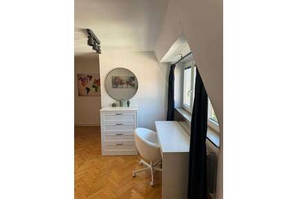 WG-Zimmer in Köln 899,00 € 20 m²