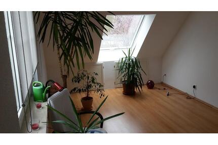 Zimmer in einer DHH - 490,00&nbsp;EUR Kaltmiete, ca.&nbsp; 24,00&nbsp;m&sup2; in Berlin (PLZ: 13127) Pankow