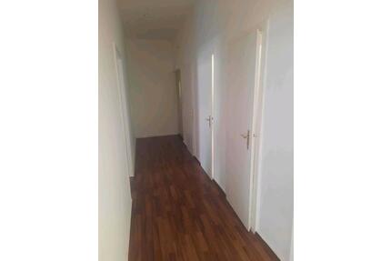 Ich biete eine 3 zimmer wohnung Ludwigshafen 67061 Knollstraße 1 - Ludwigshafen am Rhein Parkinsel