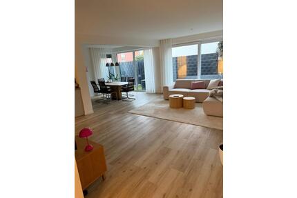 2 Zimmer EG, Zentral Lingen, 83m², 950,00 kalt, frei sofort - Lingen (Ems)
