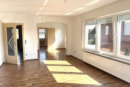 Wohnung zum Mieten in Halle 1.050,00 € 83 m²