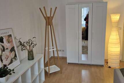 WG-Zimmer in Magdeburg 305,00 € 30 m²