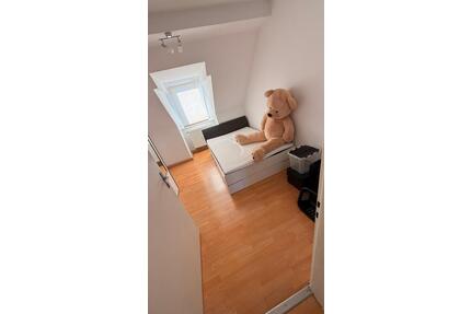 Schöne 2 -Zimmer Wohnung im Rath-Mitte Düsseldorf. - Duisburg Huckingen