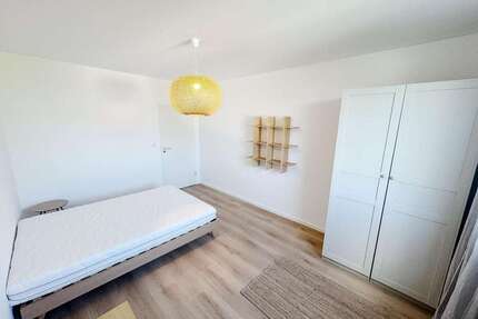 WG-Zimmer in München 700,00 € 14 m²