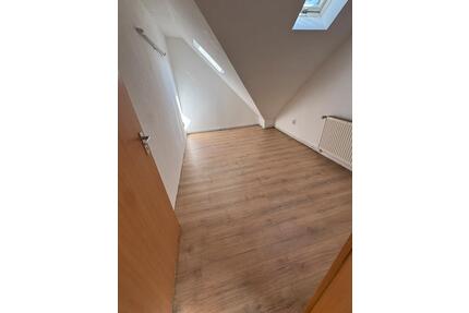 3- zimmer Wohnung zu vermieten - 650,00&nbsp;EUR Kaltmiete, ca.&nbsp; 50,00&nbsp;m&sup2; in Villingen-Schwenningen (PLZ: 78056)