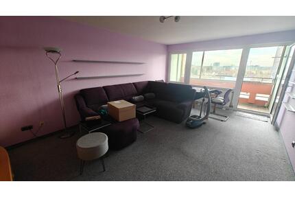 Möblierte 2-Zi.-Wohnung mit Balkon in Nürnberg-Wetzendorf