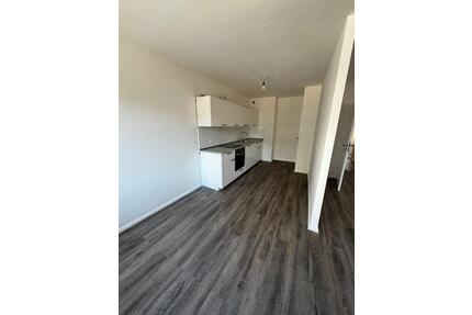 2 Zimmer Wohnung - neu saniert !!! - Hamburg Wandsbek