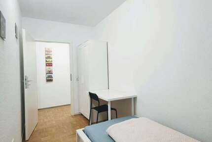 WG-Zimmer in Dortmund 360,00 € 11 m²