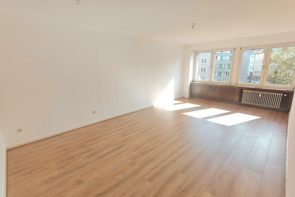 Wohnung zum Mieten in Düsseldorf 1.035,00 € 85.98 m²