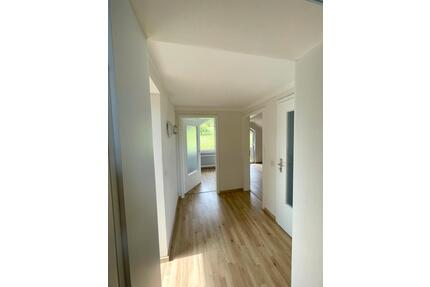 Renovierte 2-Zimmer Wohnung Leidersbach