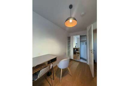 WG-Zimmer in München 700,00 € 11 m²