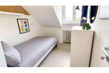 WG-Zimmer in Düsseldorf 699,00 € 12 m²